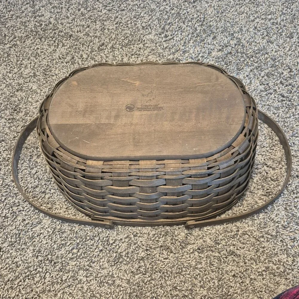 Longaberger Oval Gathering Basket Deep Brown Medium Handles 2008 Wicker Woven
